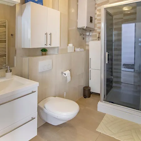 Beta With Sea View *