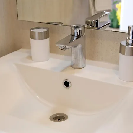 Beta With Sea View Apartament