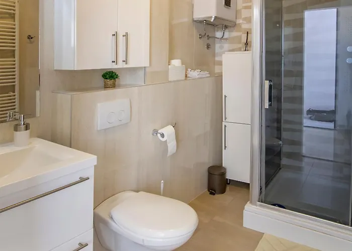 Beta With Sea View *